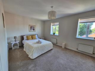 Rooms in Beautiful Home in Wolverhampton! - Wolverhampton - 9