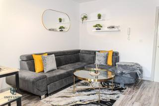 The Modern Suite 1BR Apartment Near Etihad Stadium & Coop Live - 6