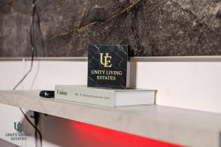 The Modern Suite 1BR Apartment Near Etihad Stadium & Coop Live - 1