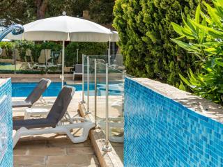 Artemia Aigues-Mortes - Hotel avec piscine - Aigues-Mortes - 8