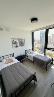 Central Luxury 2bd2b apt Skyline and Ocean View Free Parking Pool and gym - 1