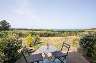 Bienvenue au studio L'escale Bleue avec vue mer et sur le Cap Frehel - 8