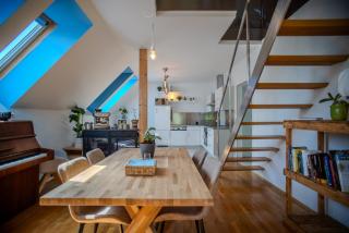 Attic apartment & terrace - Graz - 9