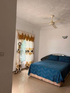 John Masarr Apartments - Bijilo - 1