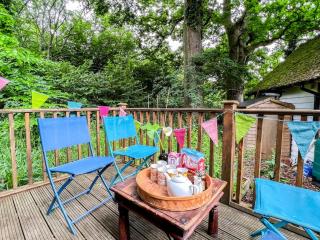 Nightingale Barn - Stunning & Huge - 6