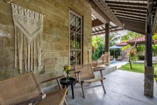 Resort-Style Villa - Swim, Soak and Unwind in Paradise - 1