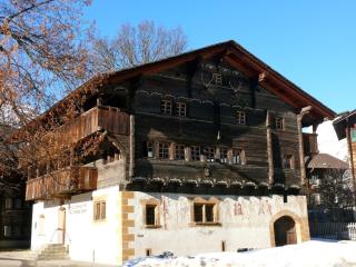 Swiss Chalet on slopes up to 10pax! - 1