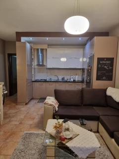 Center Luxury Apartment - 2