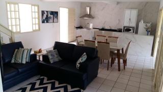 Casa aconchegante na praia da Daniela - 0