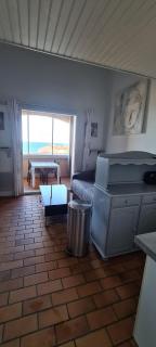 Sea-facing apartment - 0