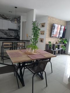Espectacular Apto de 3 Habitaciones con piscina y parqueadero gratuito excelente relacion calidad precio - Girardot - 8