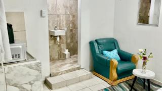 Guest room and apartment - Johannesburg - 2
