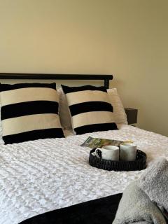 Birks Terrace - 2 Bedroom - Sleeps 4 - 5
