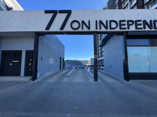 Fati Unit on 77 Independence 8th floor - 6