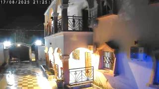 Cutting Edge Guest House - - 6