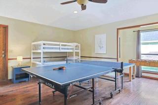 Family Haven Pool, Game Room, Near Cowboys HQ - 6