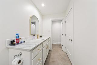 The Cajun Shack King Bed Cajun Luxury - 8