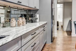 Modern Dallas 1 Br Rental With Private Balcony - 7