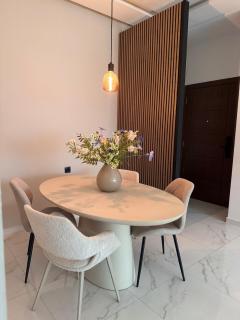 Elegant City Centre Apartment Peace & Luxury - 6