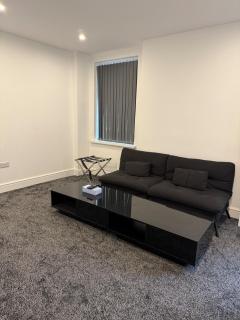 Luton Luxury Apartment with 2 Bedrooms - Luton - 0