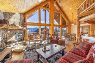 Pegasus Luxe Mnt Retreat Stunning Views & Hot Tub - Big Bear Lake - 0