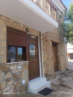 Georgia Kafira stone and marble traditional house - Filiatrá - 2