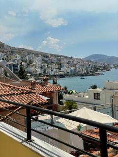 City Center Apartment Saranda - 0