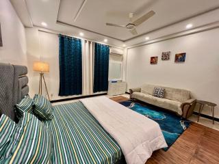 Executive suites 2BHK for family - 2
