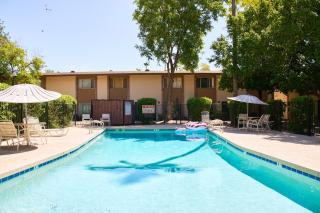 The Scott Getaway - Walkable to Old Town, remodeled space, heated pool! - 6