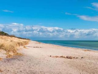 Luxury Beach Retreat in Væggerløse - 1