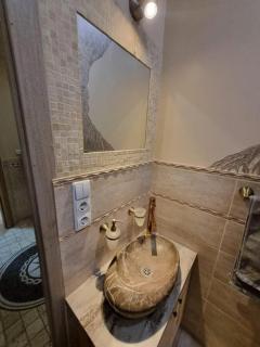 Private rooms with SAUNA & Parking - Kaunas - 6