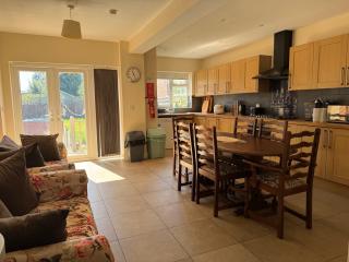 Oxford Ensuite Villa Park View Free Parking Central Headington for 8 - 9