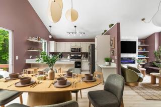 Traverse Retreat-Hot Tub, Fire Pit, Disc Golf - 5