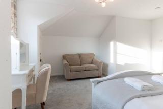 Elegant 2br Broadstairs Coastal Escape By Adliv - Kent - 4