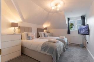 Elegant 2br Broadstairs Coastal Escape By Adliv - Kent - 2