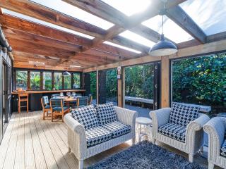 Living The Dream - Matarangi Holiday Home - 2