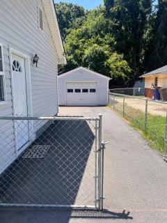 Cozy Stay Near DT with Deck and Yard - Winston-Salem - 7