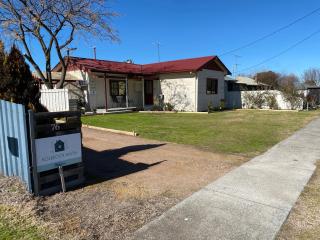 Holbrook Haven - Bed and Breakfast - 0