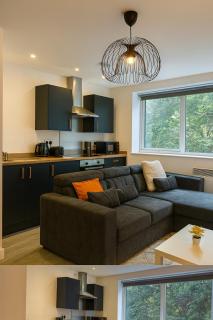 New York Luxe & Free Onsite Parking - 4