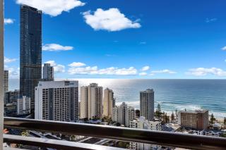 'Skyline Oasis' by Inn Paradise - 7