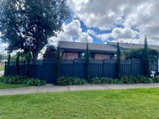 Private duplex in Rangeville - Toowoomba - 1