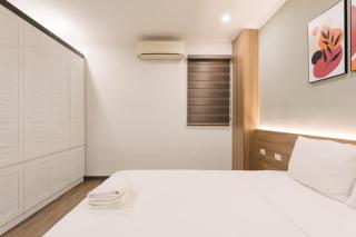 1BR-Gym-washer-dryer-Big bathttub-Center - Hanoi - 8