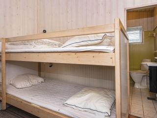 4 person holiday home in Rønde-By Traum - Rønde - 4