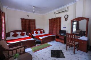 Sylvan Premium Guest House - 9