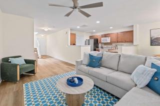 Queen Kelsey - mins from Credit One - pet friendly - 5