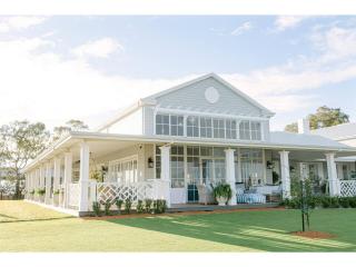 Hamptons Farm Estate - Luxe Retreat and Elegant Events - Jennacubbine - 4