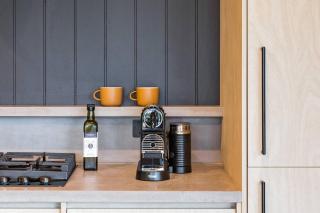Artisan Koorabin - Lakeside Luxe Retreat next to Spa - 1