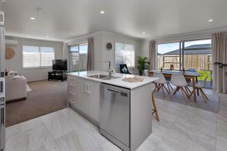 Serendipity - One Tree Point Holiday Home - Whangarei - 2