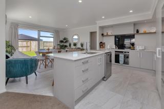 Serendipity - One Tree Point Holiday Home - Whangarei - 1
