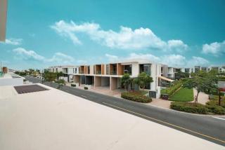 Modern 4BR Villa in Ranches 3 with Park View Sleep 7 - 9